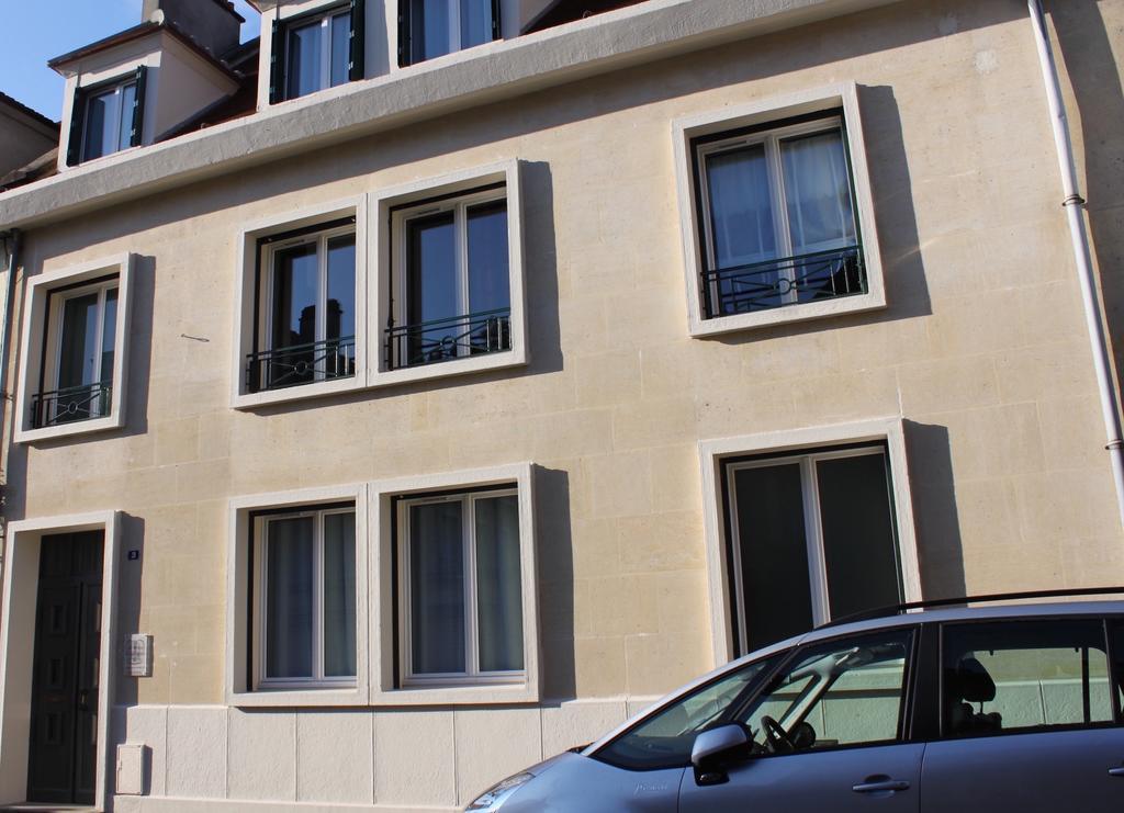 Au Coeur De Beauvais Bed & Breakfast Dış mekan fotoğraf